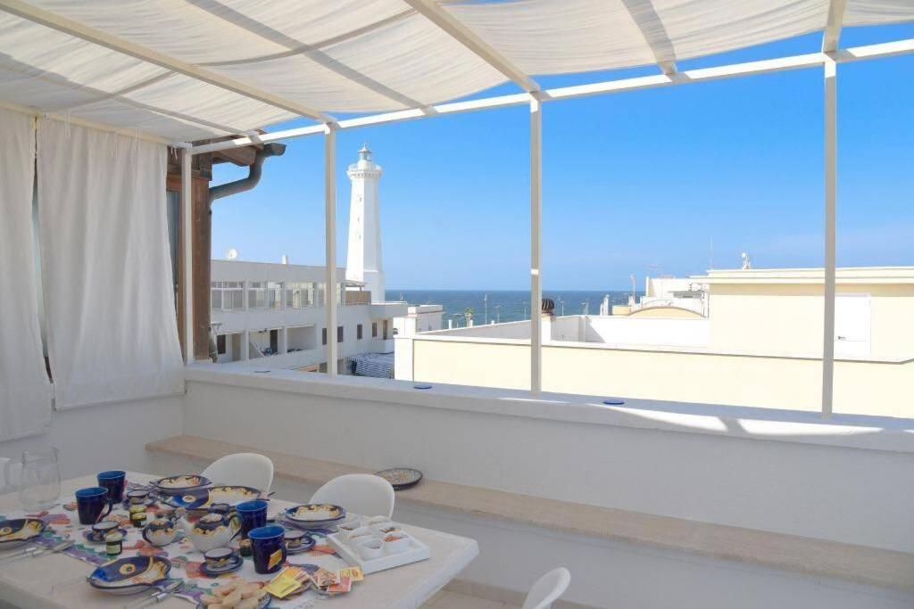 La Terrazza Di Alcino Apartment Torre Canne Bagian luar foto