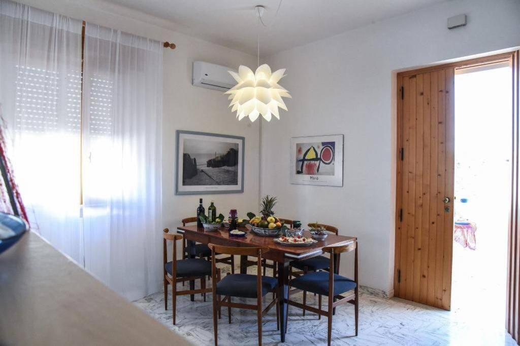 La Terrazza Di Alcino Apartment Torre Canne Bagian luar foto